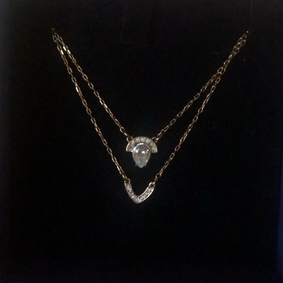Swarovski Layered Necklace with Rose gold plating - Picture 3 of 3